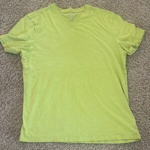 EUC Men’s Banana Republic Fitted Green Vee